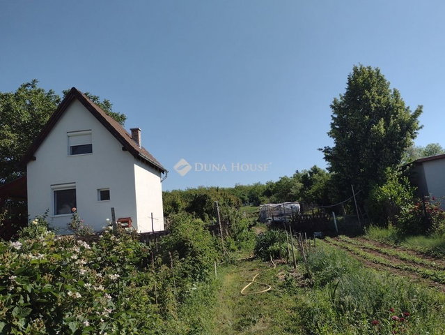 Eladó mezogazdasagi ingatlan, Budapesten, XVI. kerületben 41 M Ft