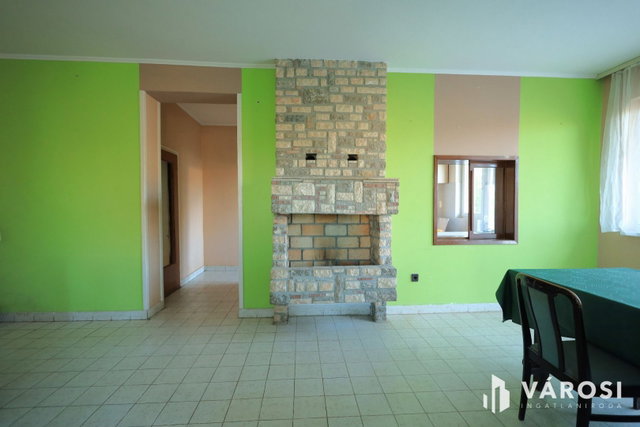 Eladó családi ház, Tamásiban 79.9 M Ft, 7 szobás