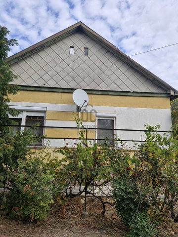 Eladó családi ház, Zagyvarékason 17 M Ft, 2 szobás