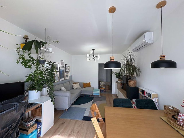 Eladó panellakás, Szentendrén 84.9 M Ft, 3 szobás