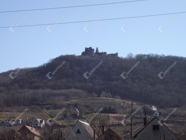 Eladó családi ház, Somlószőlősön 38.5 M Ft, 4 szobás