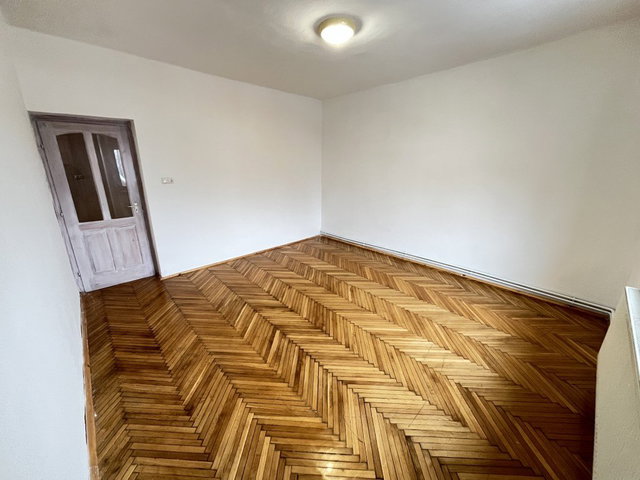 Eladó családi ház, Kaposváron, Hegyalja utcában 39.9 M Ft