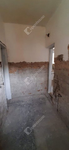 Eladó családi ház, Zalabaksán 18 M Ft, 4 szobás