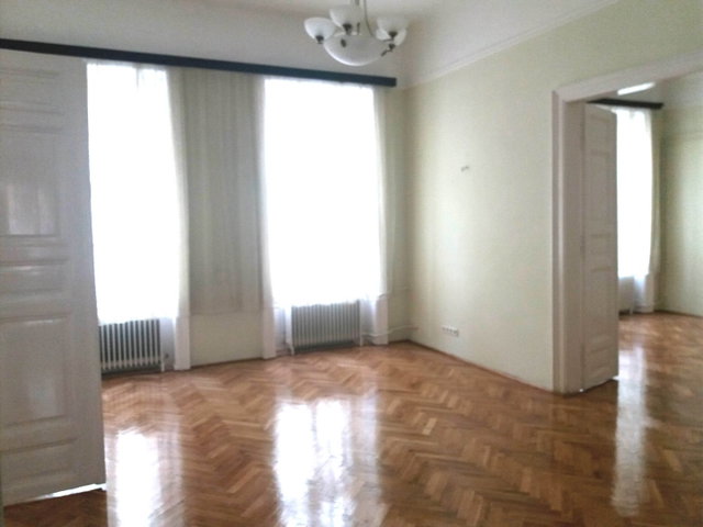 Kiadó téglalakás, albérlet, Budapesten, V. kerületben