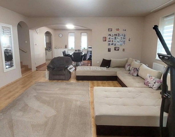 Eladó családi ház, Debrecenben 164.99 M Ft, 4 szobás