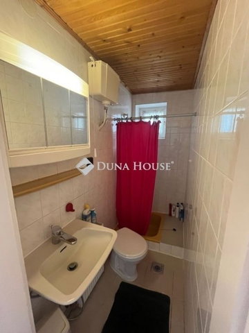 Eladó családi ház, Egyházashetyén 37.3 M Ft, 2 szobás