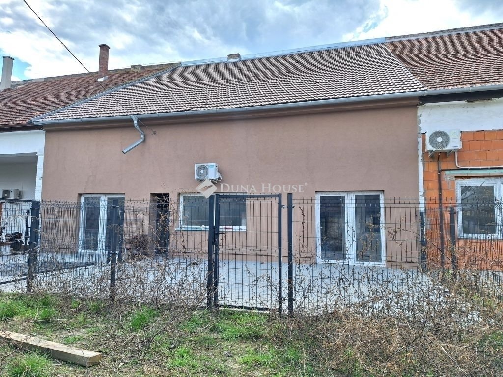 4 bed · 71m² · 55.800.000 ft