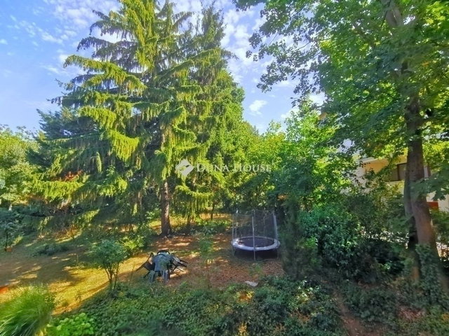 Eladó téglalakás, Budapesten, XII. kerületben 98.9 M Ft