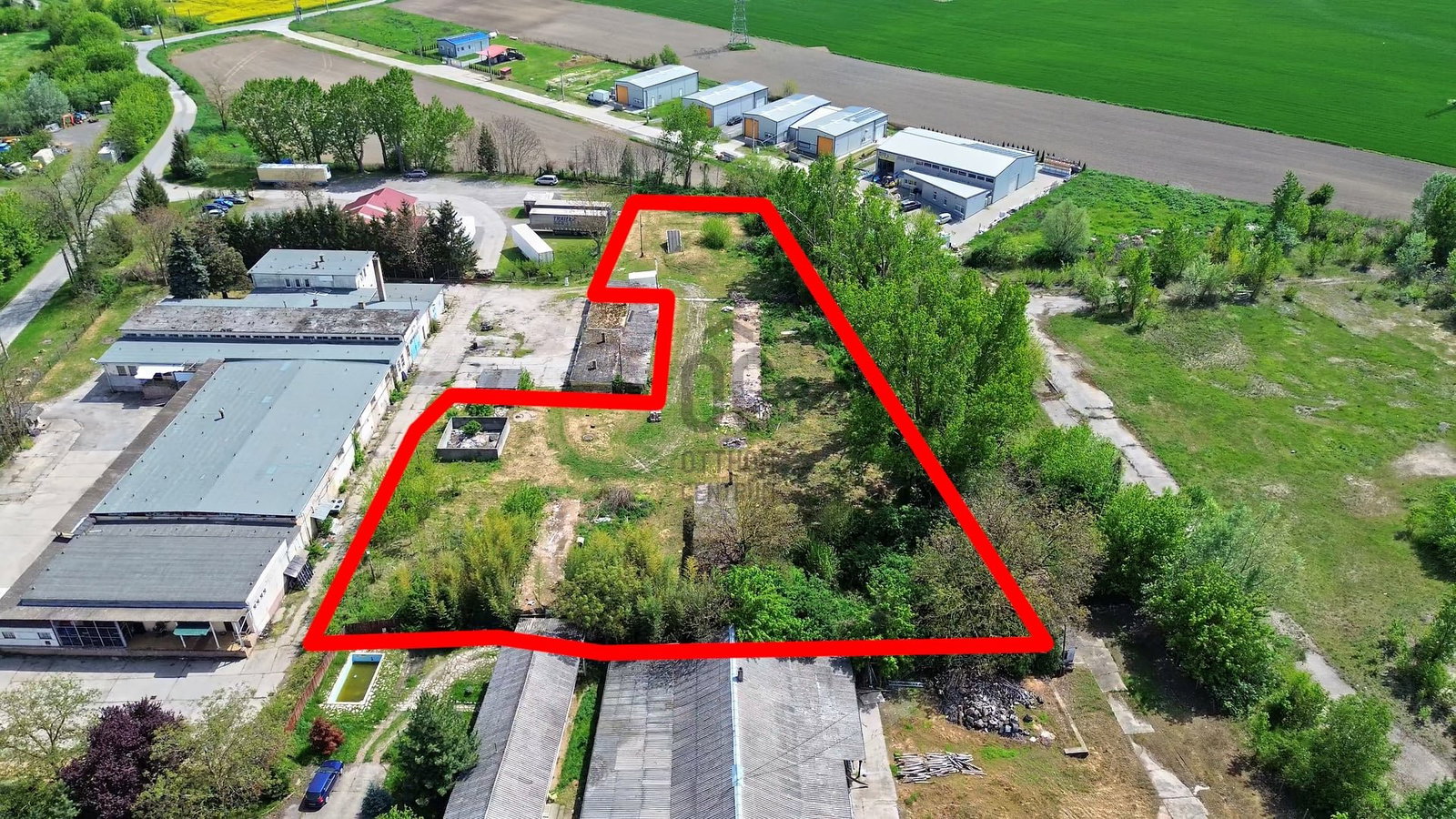 5500m² · 25.000.000 ft