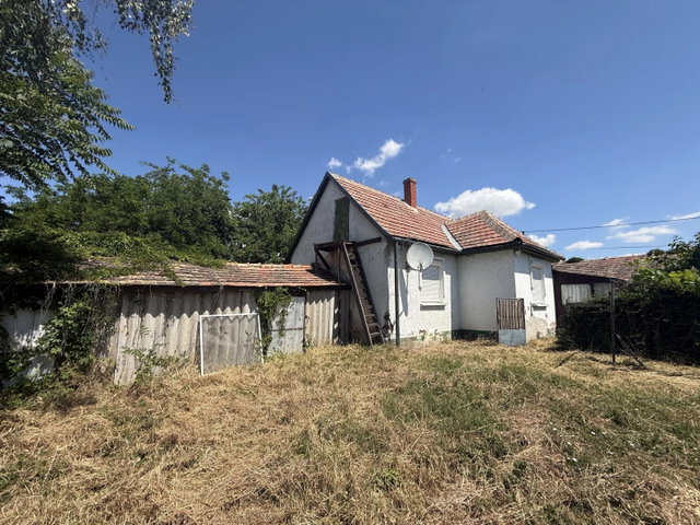 Eladó családi ház, Seregélyesen 13.9 M Ft, 2 szobás