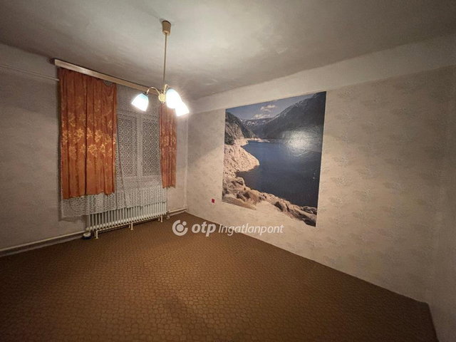 Eladó családi ház, Polgáron 17.3 M Ft, 2+1 szobás