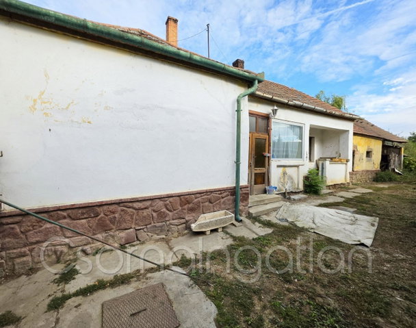 Eladó családi ház, Dörön 19.9 M Ft, 2 szobás