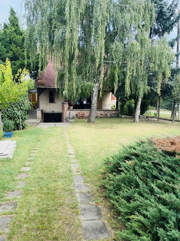 Eladó családi ház, Komáromban 55.99 M Ft, 3 szobás