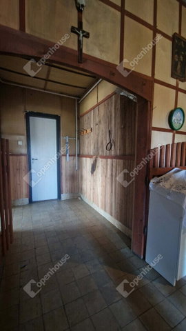 Eladó családi ház, Bakonybánkon 23 M Ft, 3 szobás