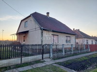 Eladó családi ház, Görbeházán 16 M Ft, 2 szobás