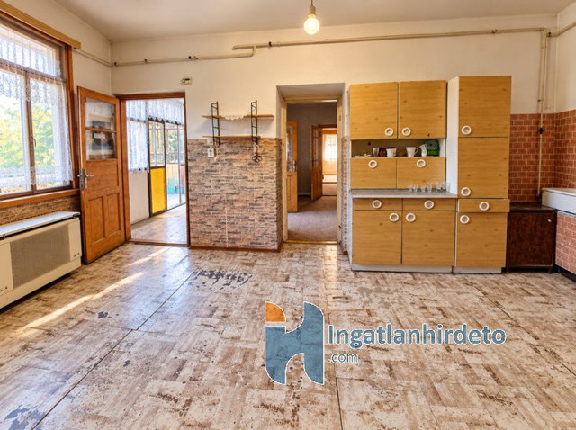 Eladó családi ház, Hévízgyörkön 31.5 M Ft, 3+1 szobás