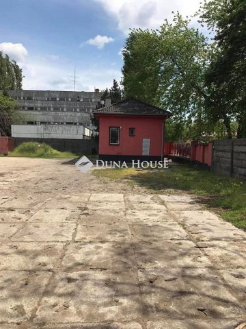 Eladó ipari ingatlan, Cegléden, Mozdony utcában 220 M Ft