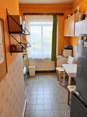 Eladó téglalakás, Komlón 20 M Ft, 3 szobás