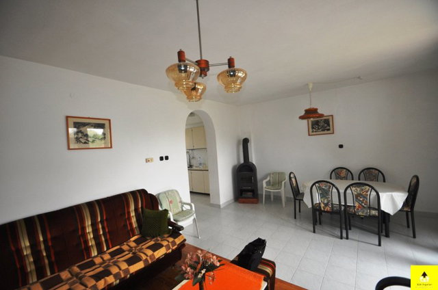 Kiadó családi ház, albérlet, Bükön 150 E Ft / hó, 2 szobás