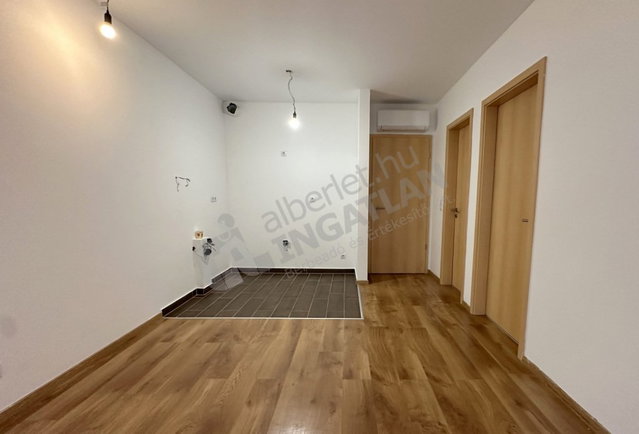 Kiadó téglalakás, albérlet, XIII. kerületben, Meder utcában