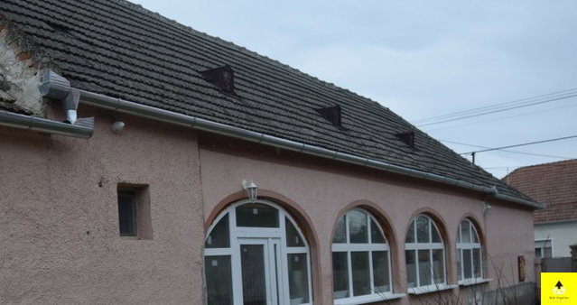 Eladó családi ház, Bükön 40 M Ft, 2 szobás