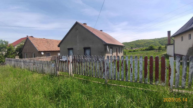Eladó családi ház, Sóshartyánon 3.3 M Ft, 2+1 szobás