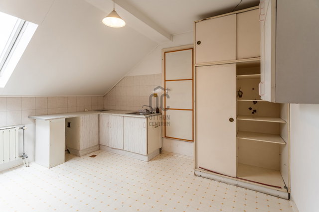 Eladó családi ház, Kiskunlacházán 89 M Ft, 7 szobás