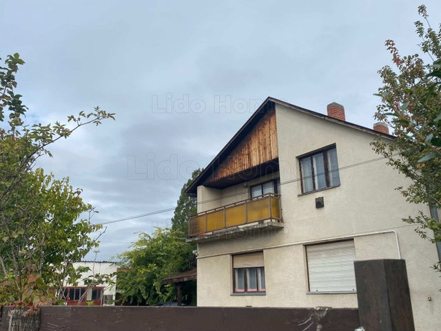 Eladó családi ház, Nagykanizsán 66.9 M Ft, 5 szobás