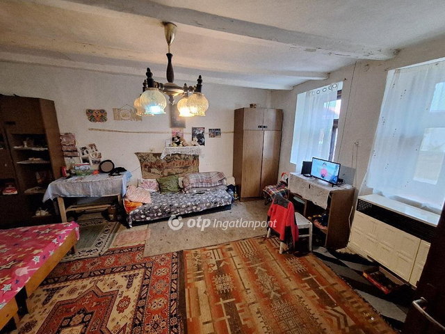 Eladó családi ház, Tiszaörsön 12 M Ft, 3 szobás