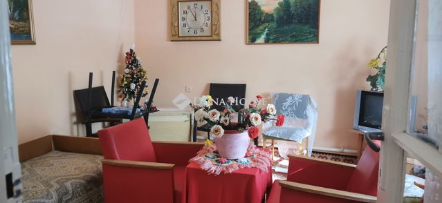 Eladó családi ház, Sarkadon, Szalontai úton 8.5 M Ft, 3 szobás