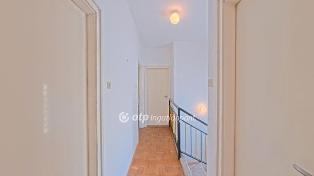 Eladó téglalakás, Mezőkövesden 39.9 M Ft, 4 szobás