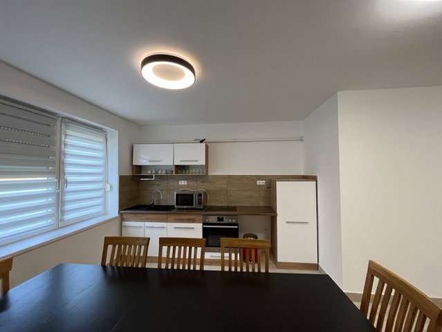 Kiadó családi ház, albérlet, Polgáron 105 E Ft / hó, 3 szobás