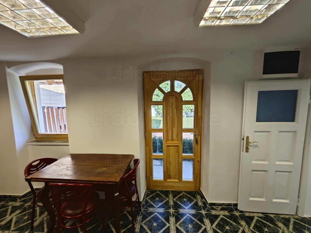 Eladó családi ház, Balatonfüreden 73 M Ft, 2 szobás