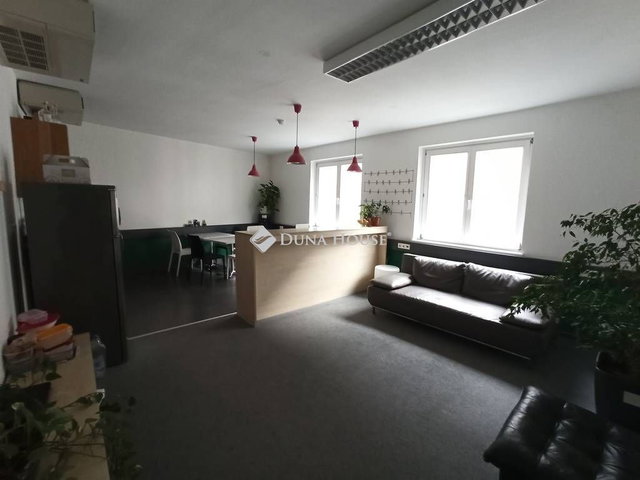 Kiadó téglalakás, albérlet, I. kerületben, Pálya utcában