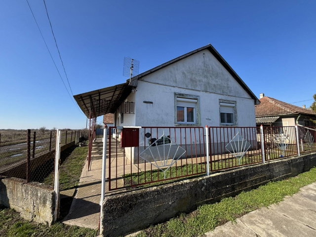 Eladó családi ház, Tiszalúcon 11.99 M Ft, 2+1 szobás