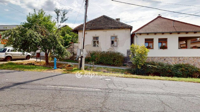 Eladó családi ház, Erdőbényén 26.5 M Ft, 3 szobás