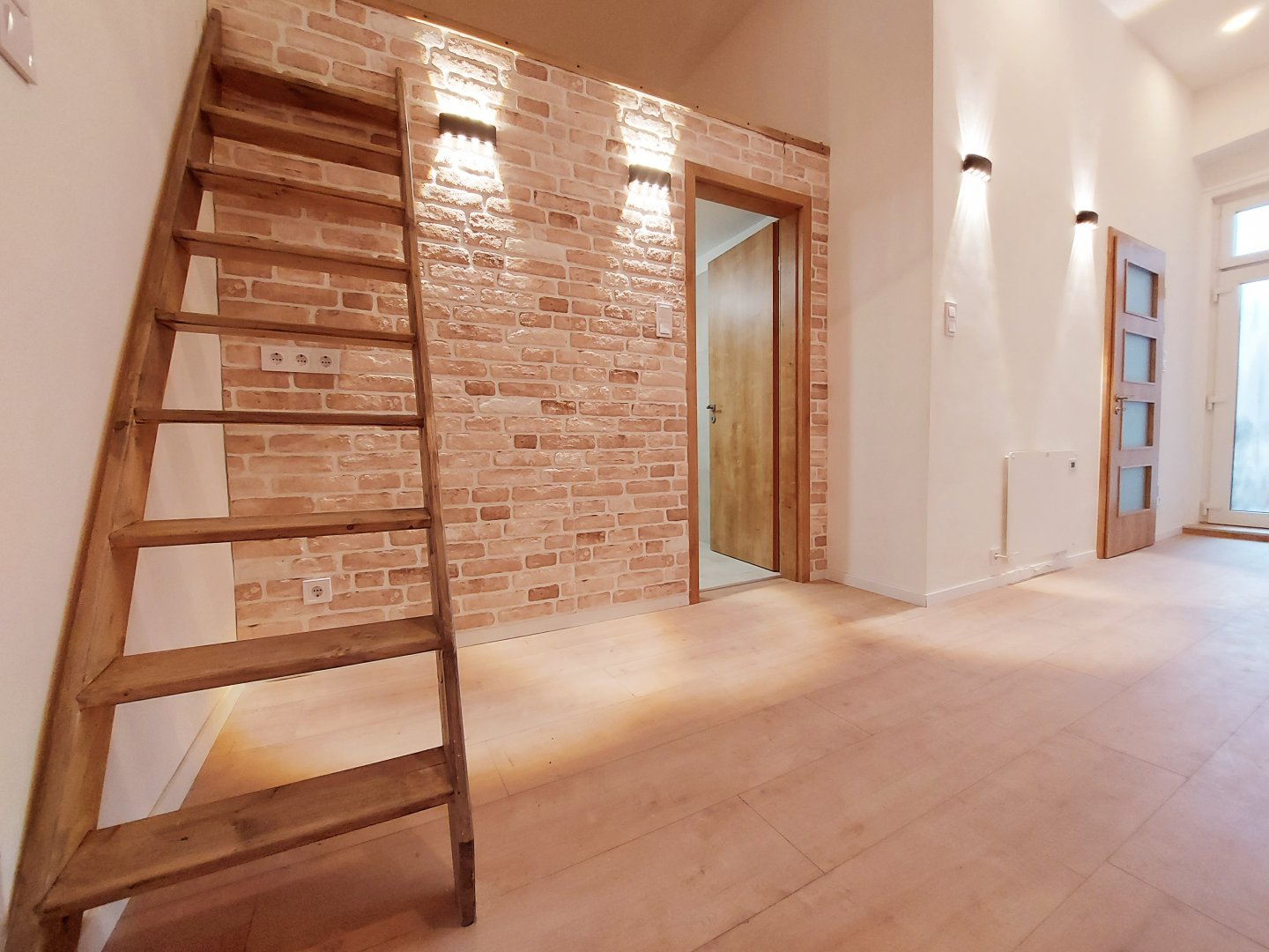2 bed · 44m² · 66.900.000 ft