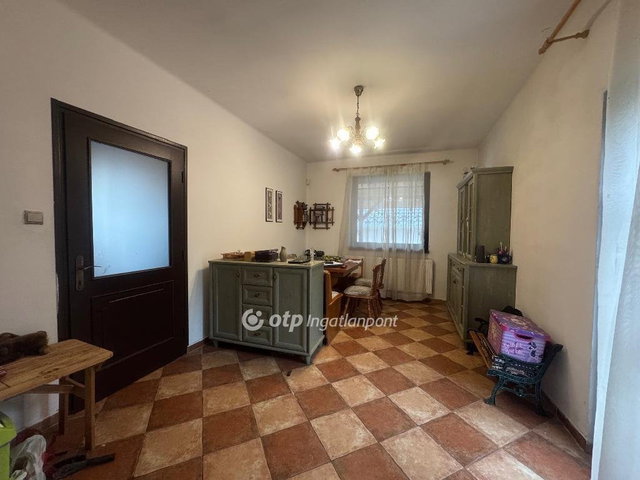 Eladó családi ház, Érden 105 M Ft, 4+1 szobás