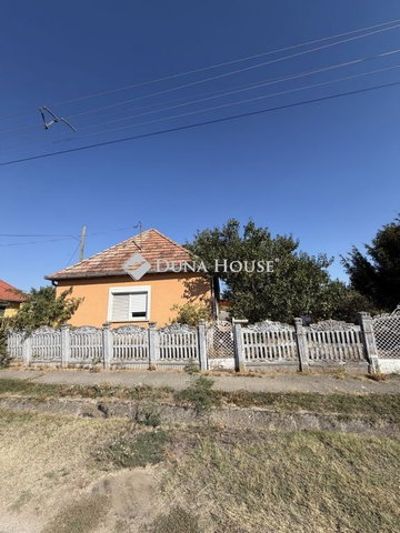 Eladó családi ház, Somogyhárságyon 14 M Ft, 3 szobás