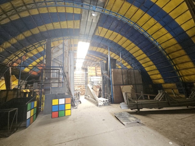 Kiadó ipari ingatlan, Szigetszentmiklóson 910 E Ft / hó