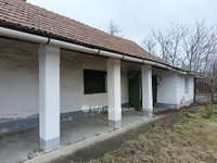 Eladó családi ház, Zsákán 5.5 M Ft, 3 szobás