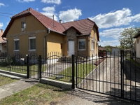 Eladó családi ház, Jászkisérén 40 M Ft, 3 szobás
