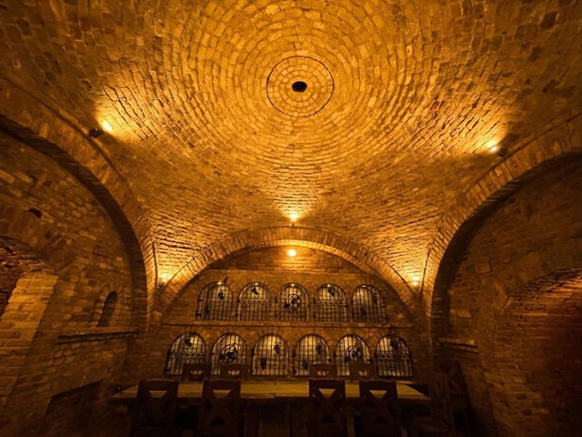 Eladó üzlethelyiség, Villányban 89.9 M Ft / költözzbe.hu