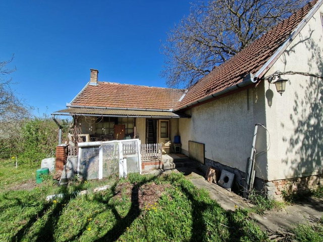Eladó családi ház, Kaposváron, Mogyoró utcában 19.25 M Ft