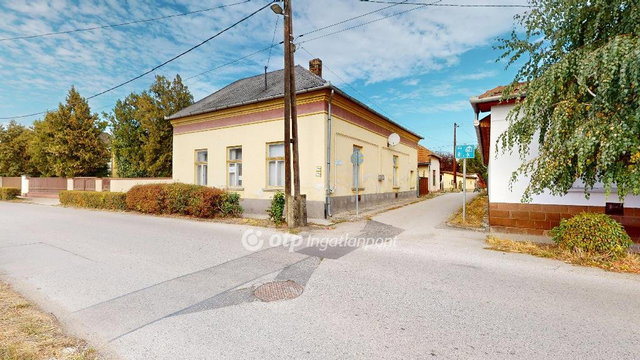 Eladó családi ház, Mezőkövesden 15.2 M Ft, 3+1 szobás