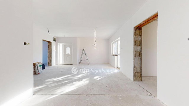 Eladó családi ház, Érpatakon 25.9 M Ft, 4 szobás