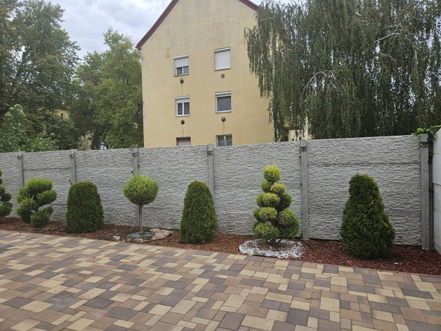 Eladó családi ház, Ercsiben 105 M Ft, 6 szobás