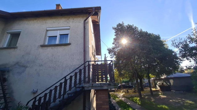 Eladó családi ház, Győrött 125 M Ft, 6 szobás