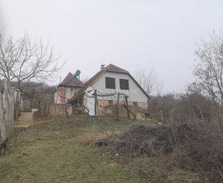 Eladó telek – Tokaj
