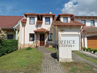 Eladó családi ház, Debrecenben 189.9 M Ft, 5 szobás